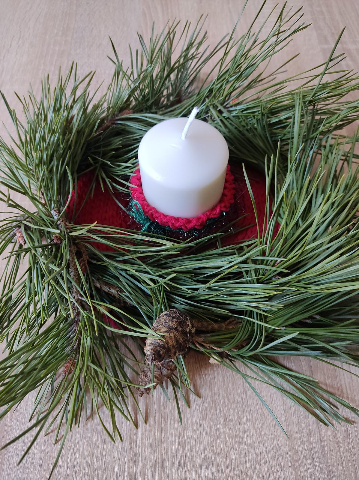 Candle Holder + Wreath
