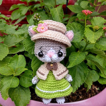 Fancy Feline