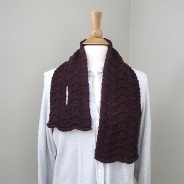 Merlina Keyhole Scarf