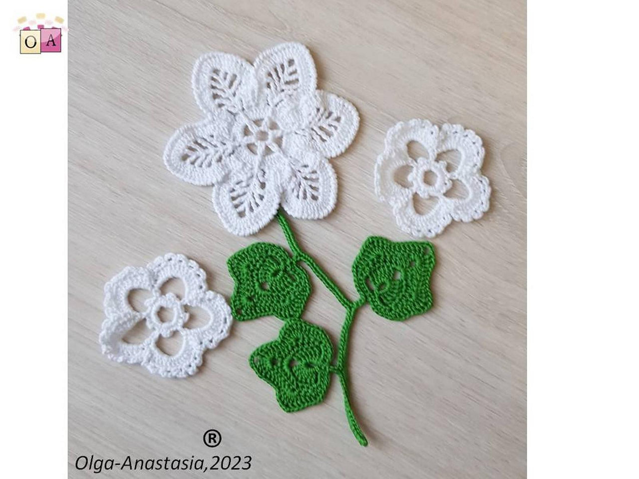 Bouquet branch and white flowers