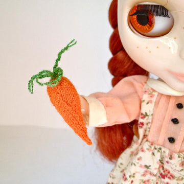 Tiny Carrot