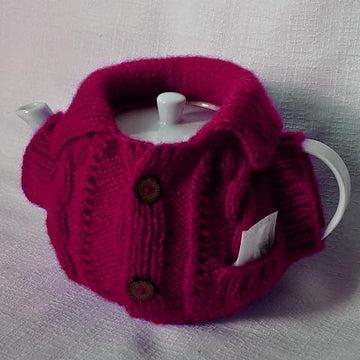 Big size tea cozy with a pocket