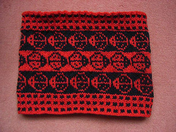 Ladybug cowl