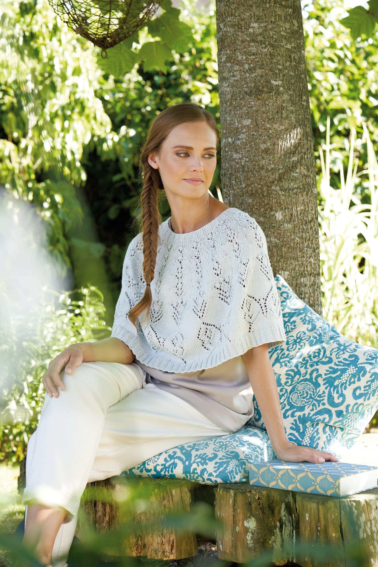 Butterfly Poncho in Rowan Summerlite DK - ZB314-00005-ENPFRP - Downloadable PDF