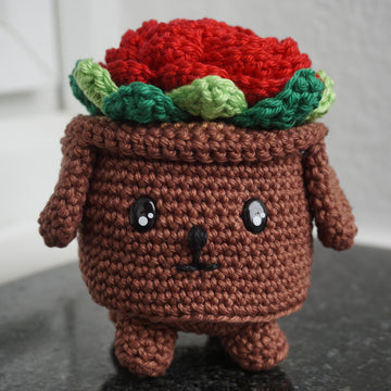 Crochet Pattern Decoflowers Dog & Cat!