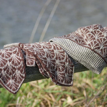 Frond Hat and Mitten Set