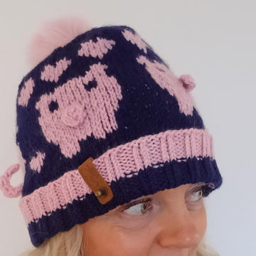Pig bobble hat - Curly Tail!