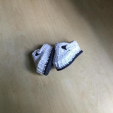 Baby Bootie & Hat Set N 263