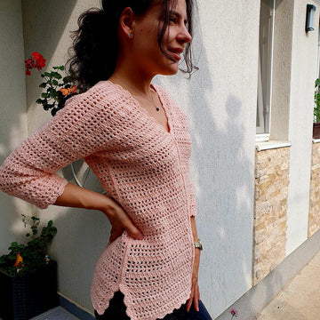 Crochet blouse for all seasons
