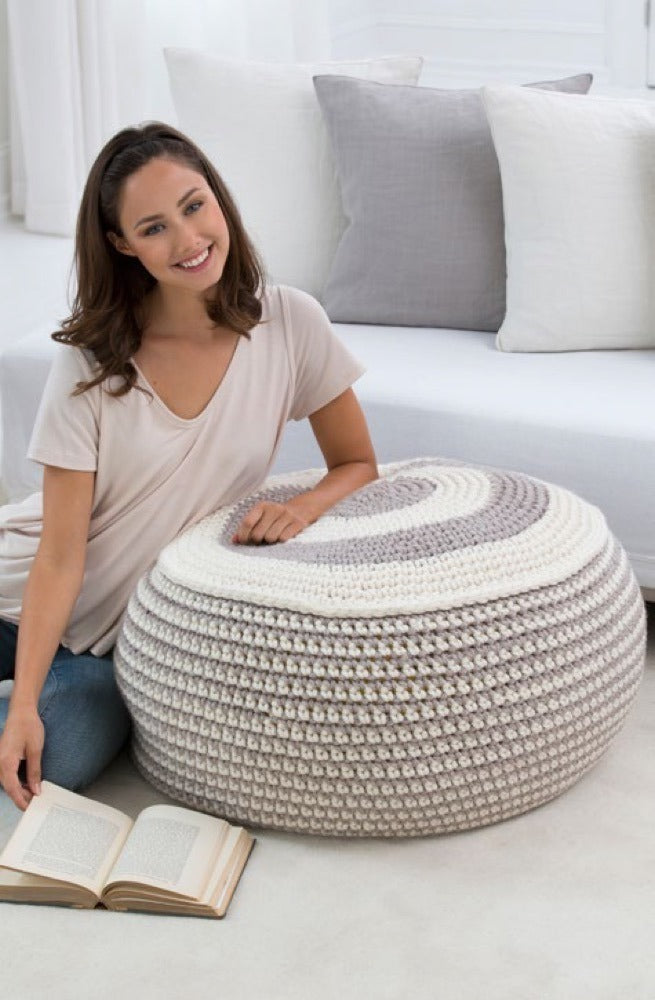 Stylish Pouf in Red Heart Grande - LW4526