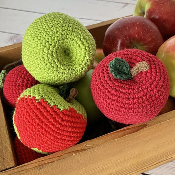 Apple Amigurumi