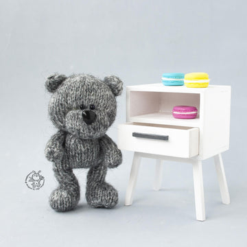 Mini Bear toy knitted flat