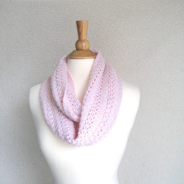 Featherweight Infinity Scarf