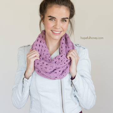 Lavender Valley Scarf
