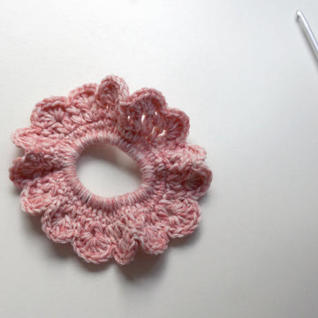 Crochet Pattern For A Cool Scrunchie
