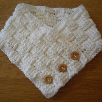 Basketweave Neckwarmer / Buttoned Scarf