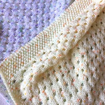 Easy Eyelets Baby Blanket Set