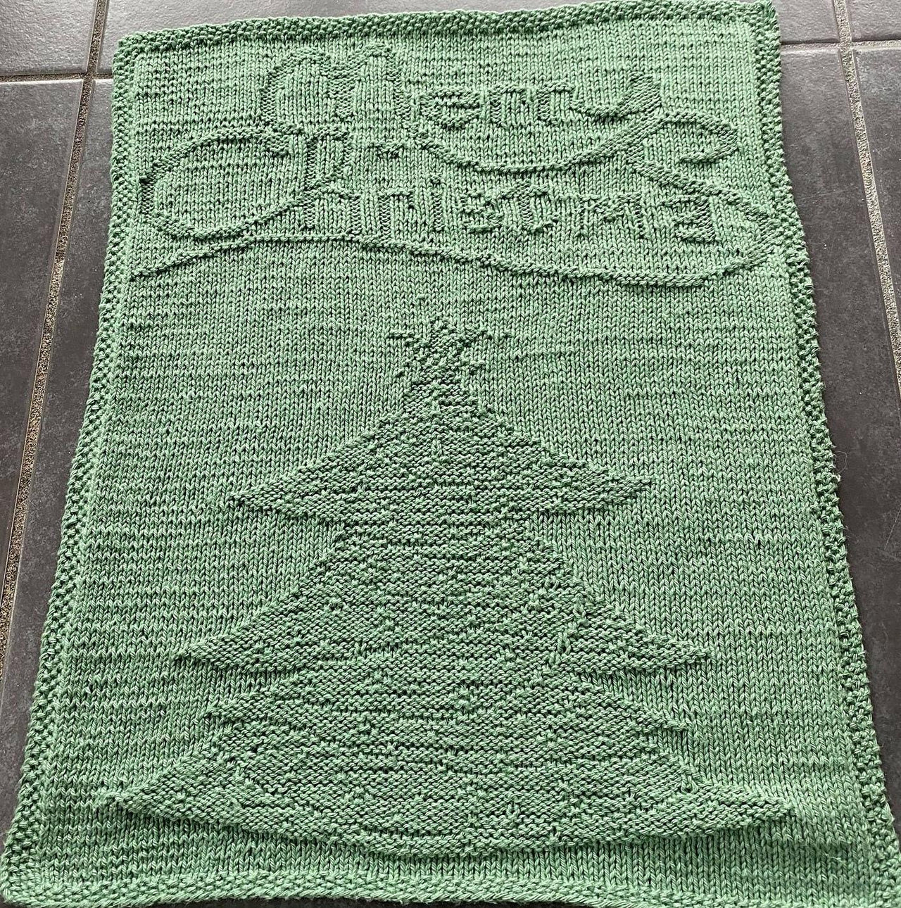 Nr. 373 17. Tree Merry Christmas guest towel