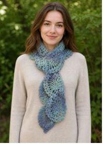 Cascading Pineapples Scarf - PA-301