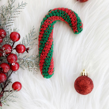 Candy cane crochet Christmas ornament pattern
