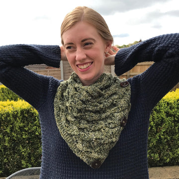 Aranyani Neck Warmer / Triangular Cowl in Sirdar Harrap Tweed DK or Sirdar Loveful Recycled Tweed DK