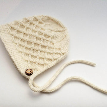 Apple Pie Bonnet