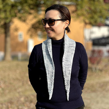 Fish tail scarf