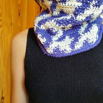 Houdstooth Cowl