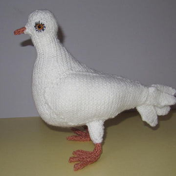 Peace Dove by madmonkeyknits