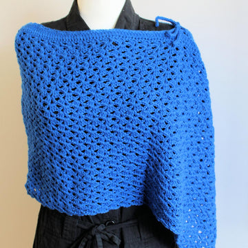 Wrap / Poncho removable hood