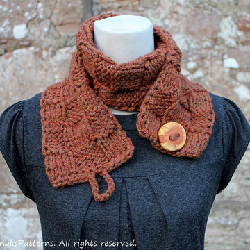 Skinny button scarf