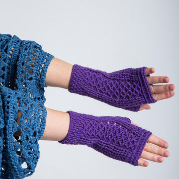 Happy hands crochet mittens
