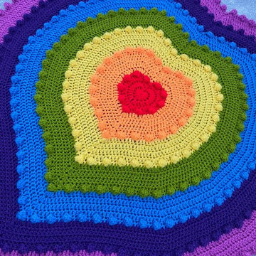Atria Heart Bobble blanket