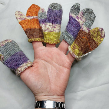 Teensy Mittens