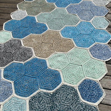 Hexaround Quartets