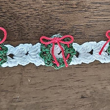 Wreath Sneaker Charm