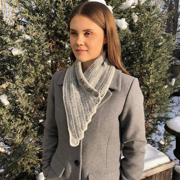 Modern Essence scarf