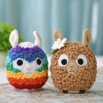 Alpaca or Llama (Mini Friends)