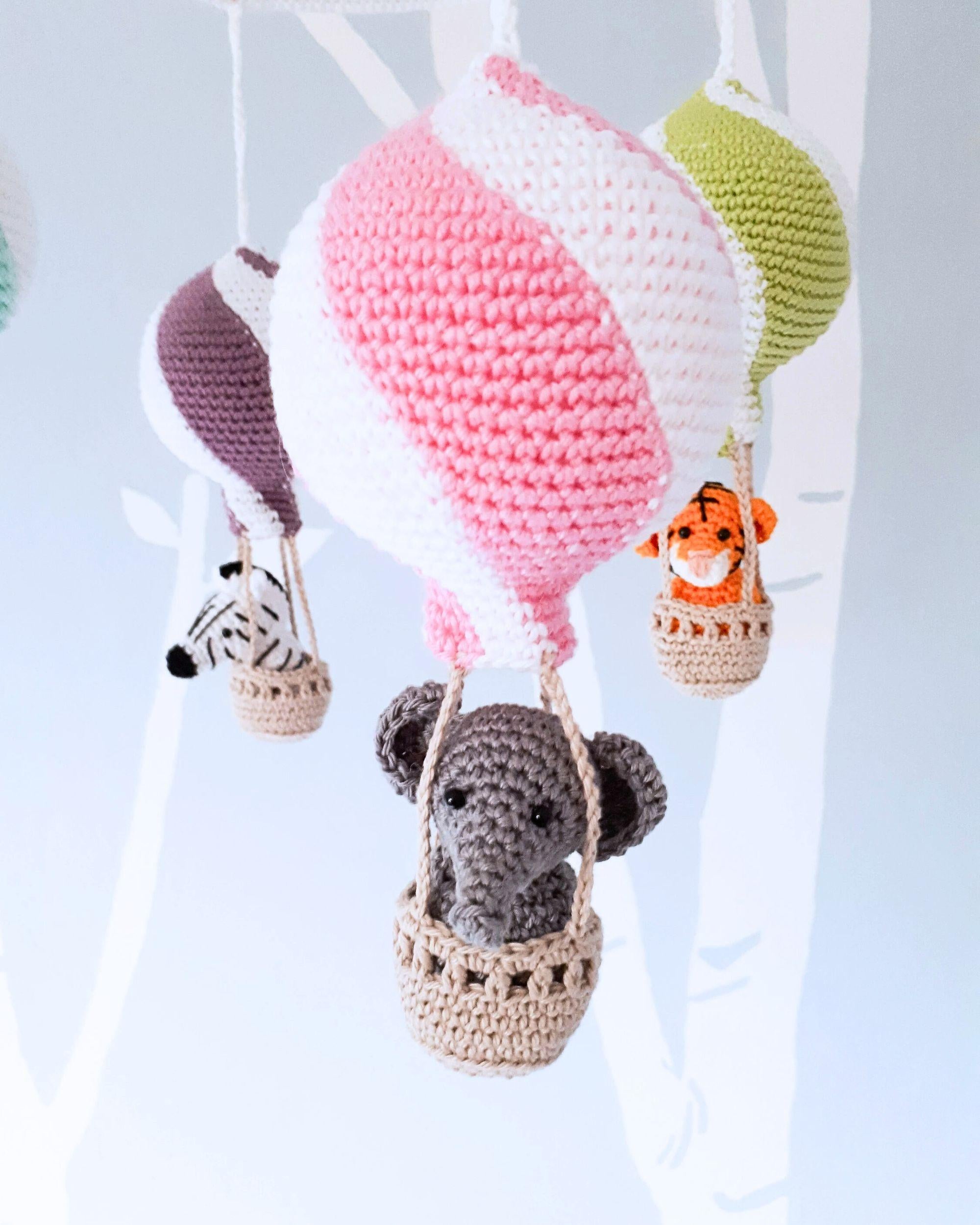 Hot air balloon baby mobile