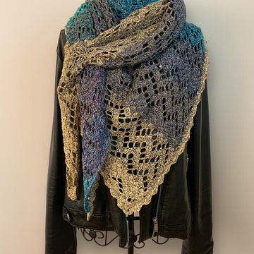 Triangular Scarf "Najade"