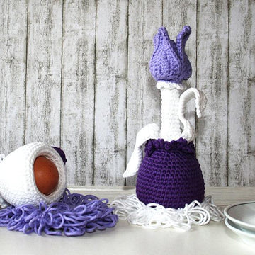 Tulip - Egg Sitter - Egg Cozy - Amigurumi