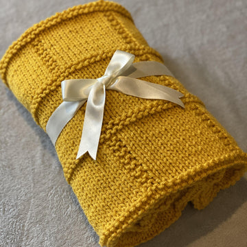 Chunky Simple Square Blanket