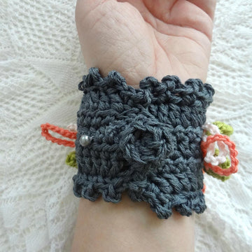 Boho Flower Cuff