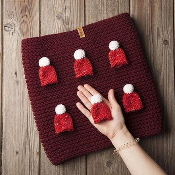 Mini Santa hat - Christmas Brooch + Video tips