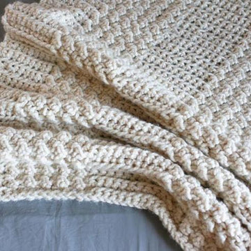 Homebody Chunky Throw