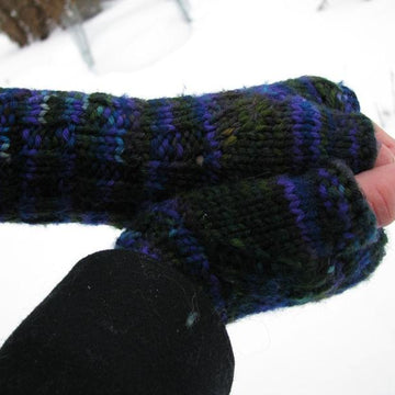 Toasty Mitts & Hat