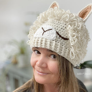 Llamazing Llama Hat