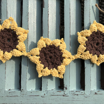 Simple Sunflower Bunting