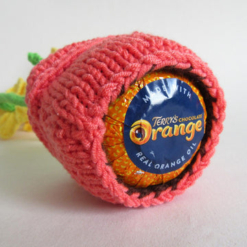 Daffodils in a Pot Chocolate Orange Cover Cozy