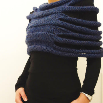London Ribbed Capelet